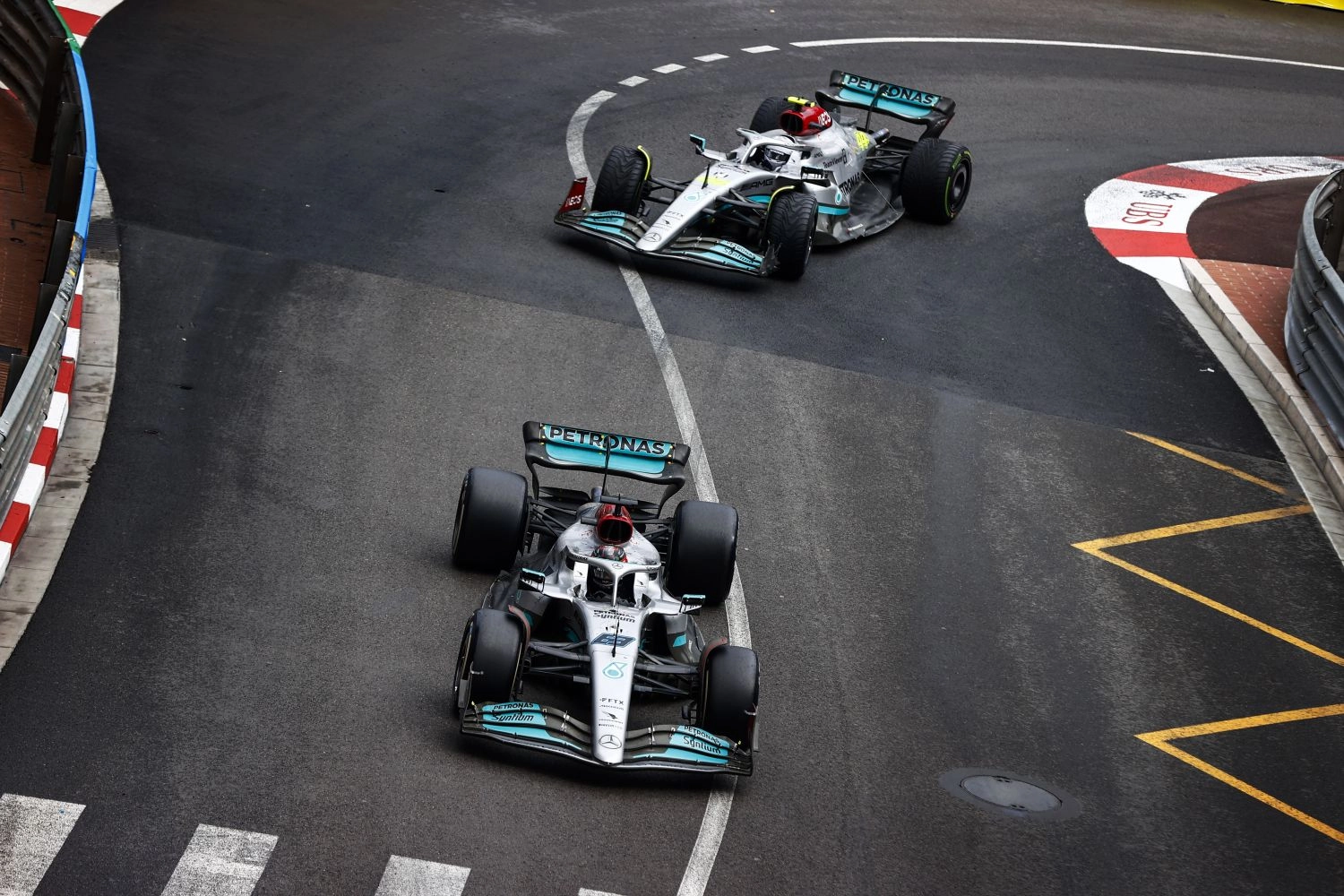 Mercedes F1 est tourné vers 2023, mais ne sait pas encore quel concept utiliser