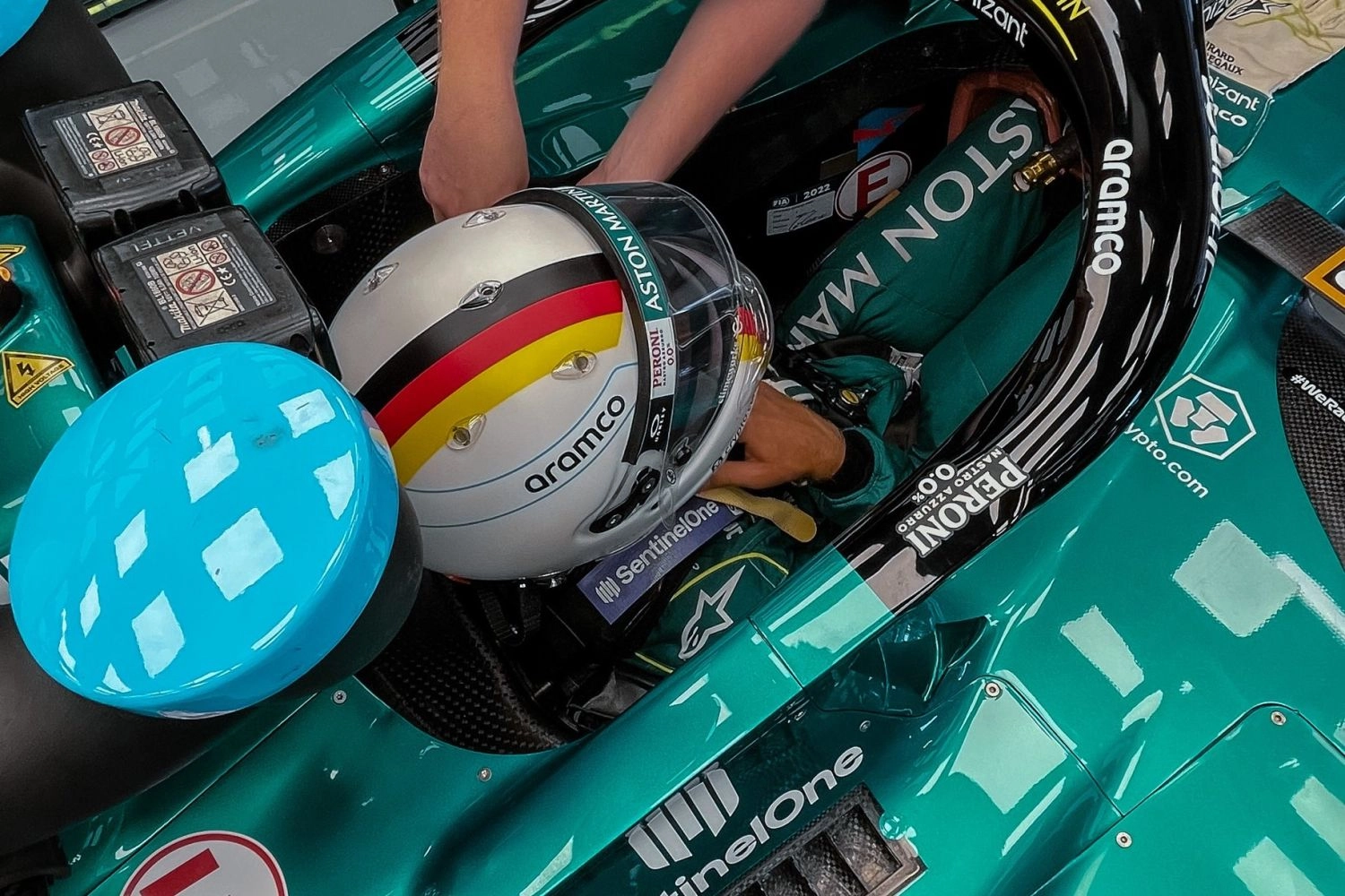 Vettel retrouve ses couleurs originelles
