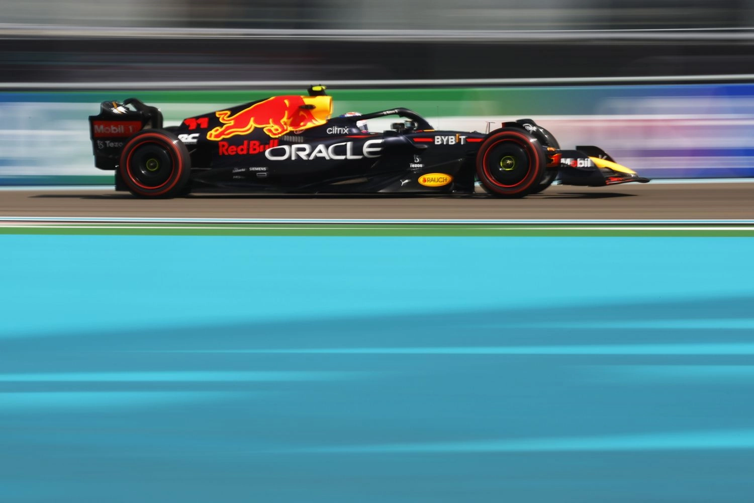 Max Verstappen affirme que Red Bull est toujours en position de chasseur