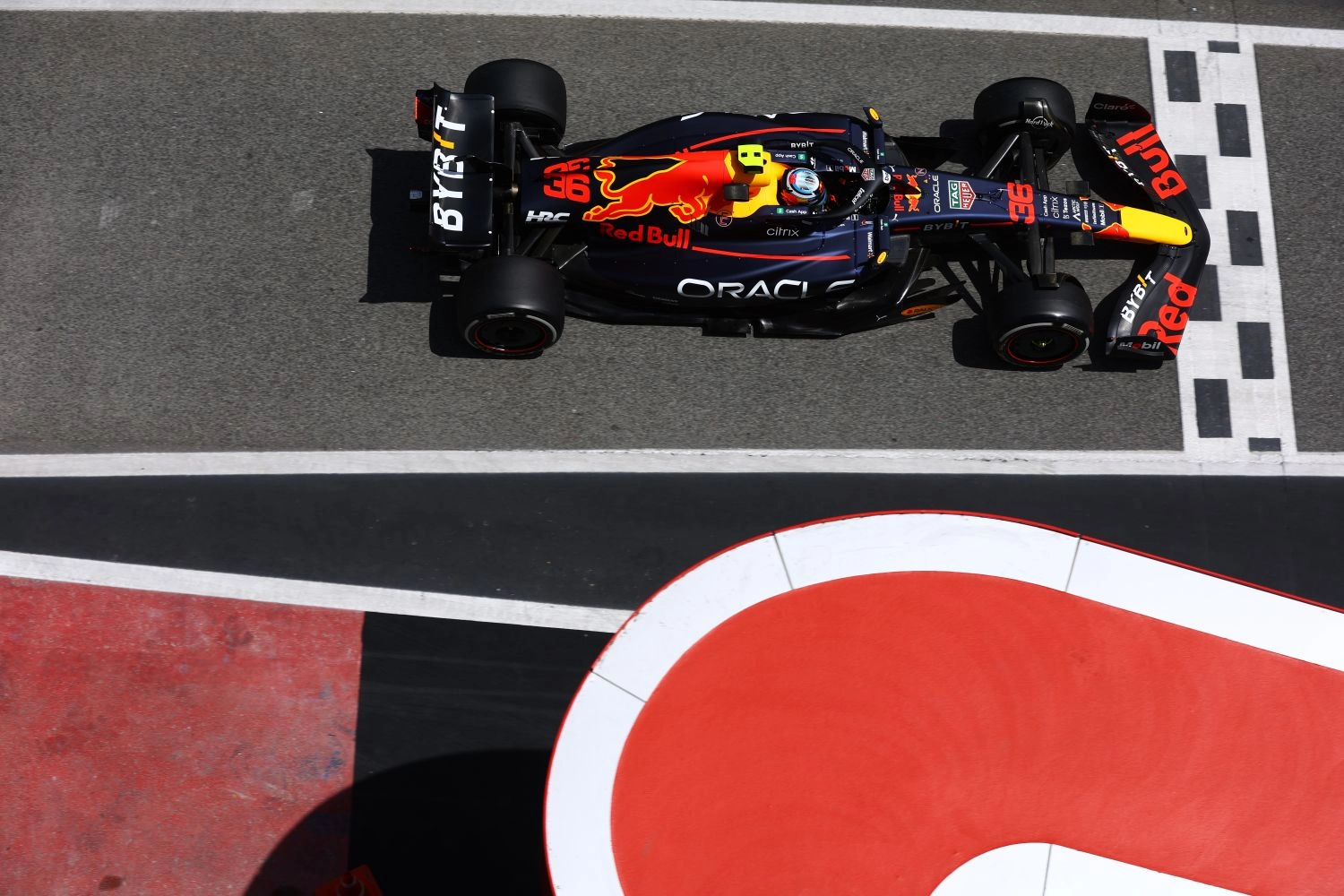 Vips et Alonso réprimandés après la première séance d&rsquo;essais libres