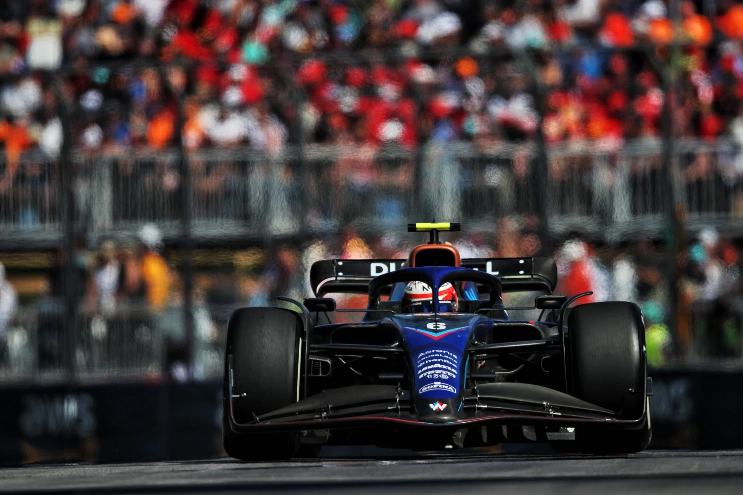 Latifi, course à domicile mais anonyme