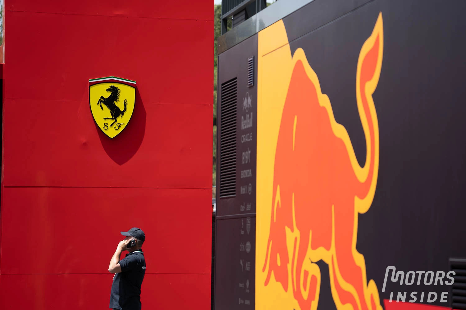 La FIA déclare illégale la flexibilité du fond plat de Red Bull et de Ferrari