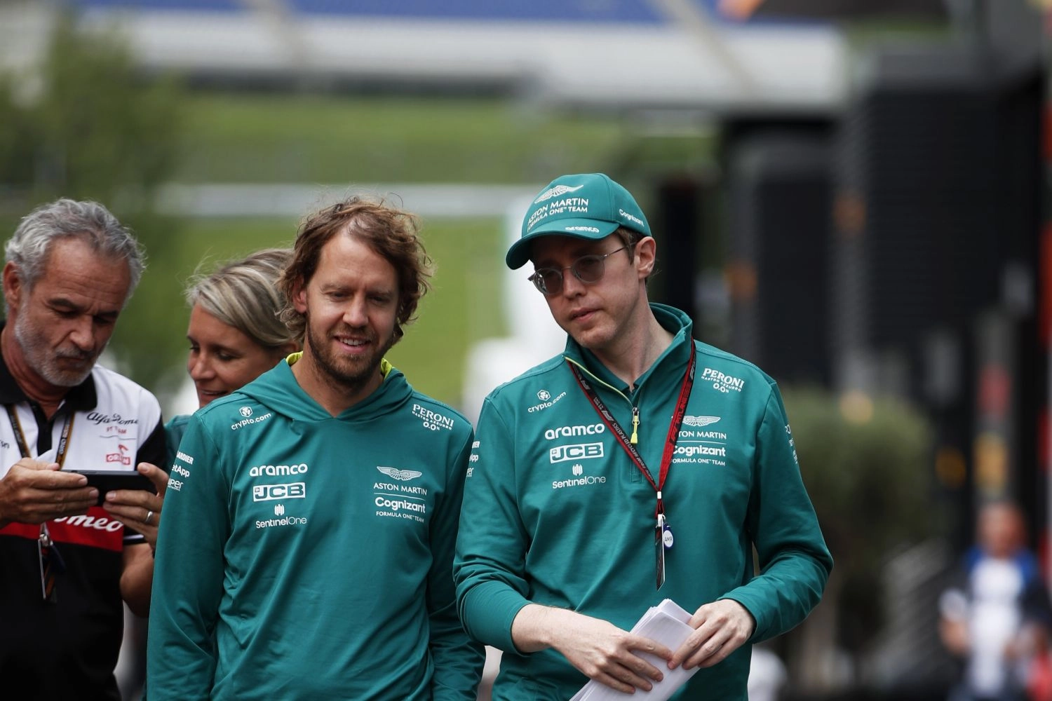 Aston Martin est toujours en négociations avec Vettel pour 2023