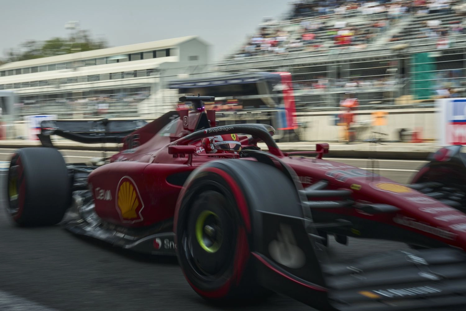 Grand Prix du Mexique – Charles Leclerc, très loin, trop loin