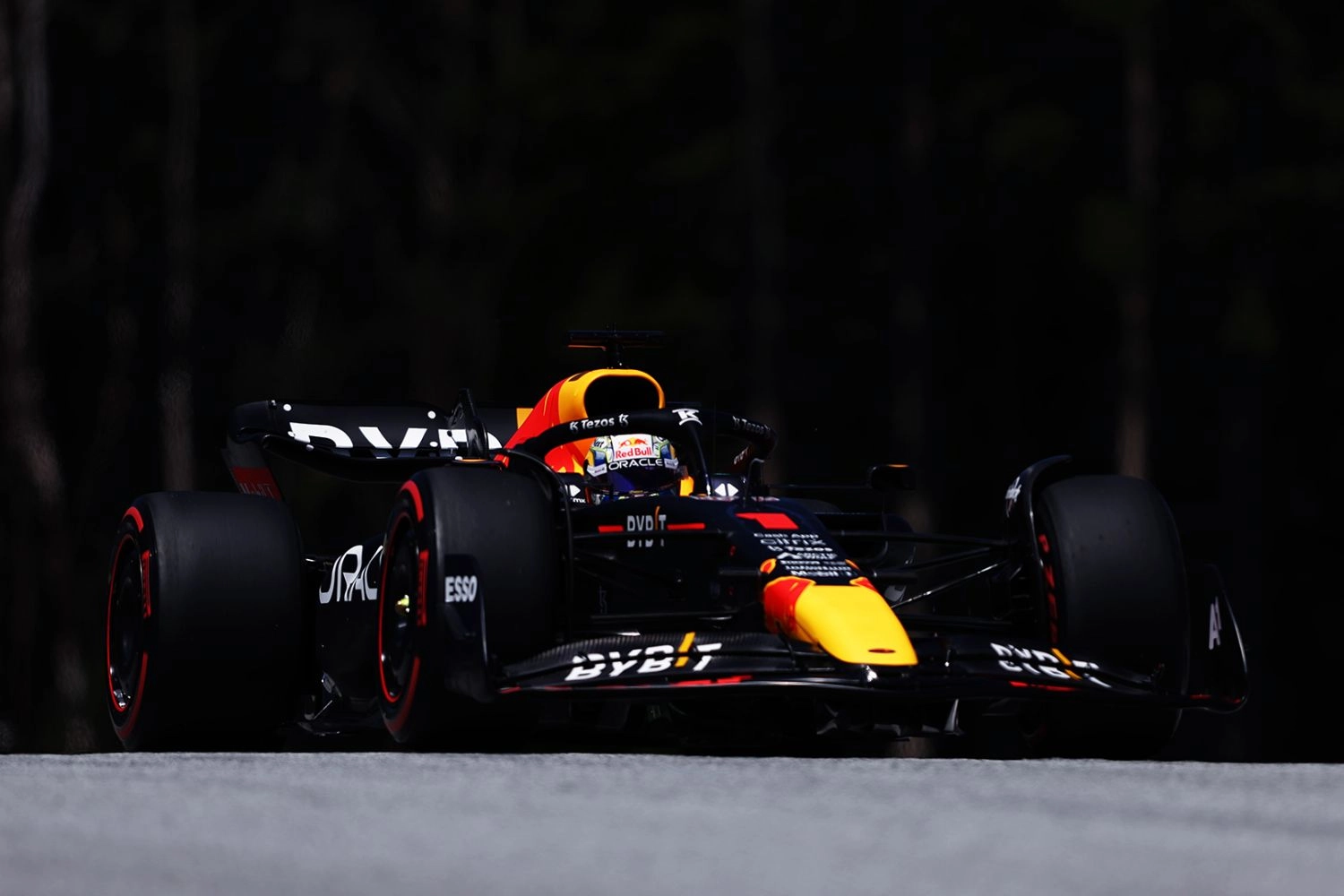 Red Bull félicité par Pirelli pour son excellente utilisation des pneus