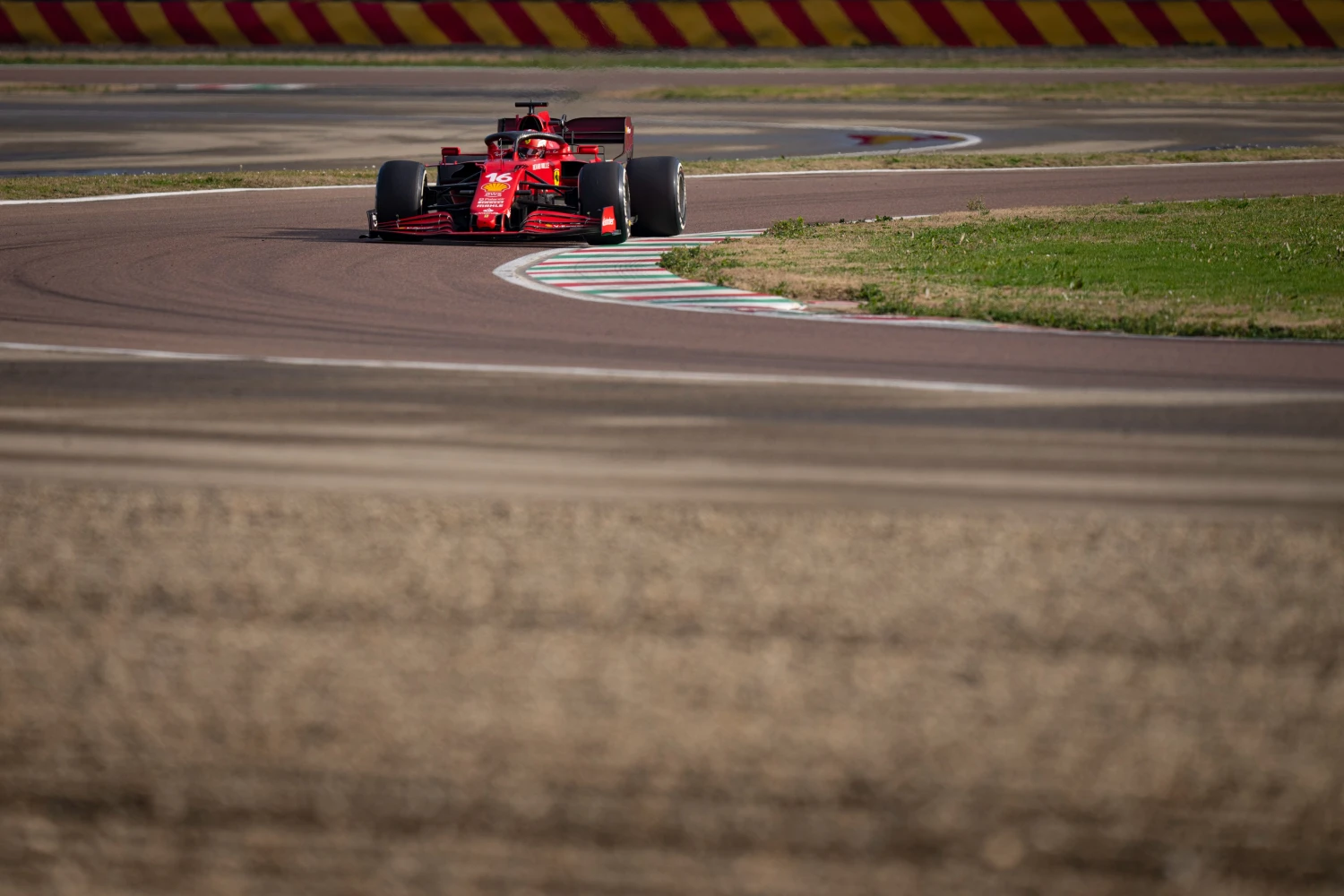 Leclerc ferme le bal à Fiorano