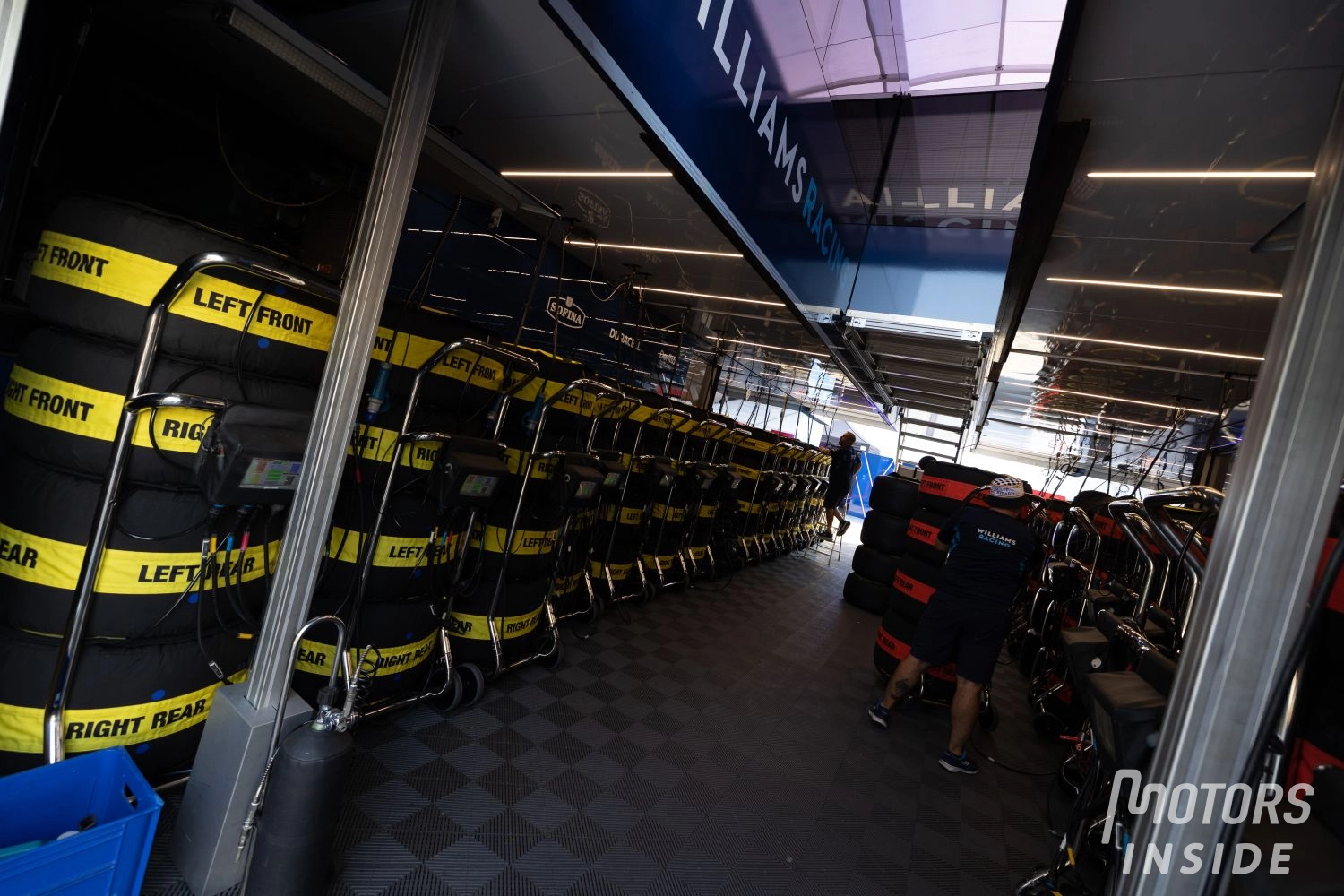 Pirelli introduira de nouvelles spécifications de pneus cette année