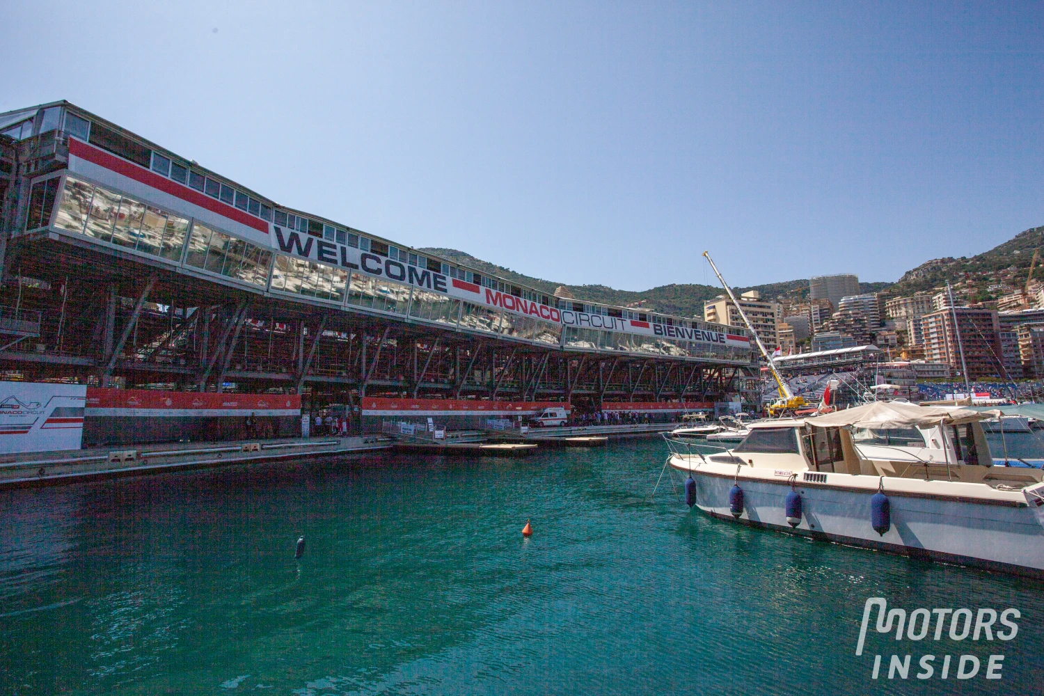 Russell reçoit une amende pour excès de vitesse dans la voie des stands