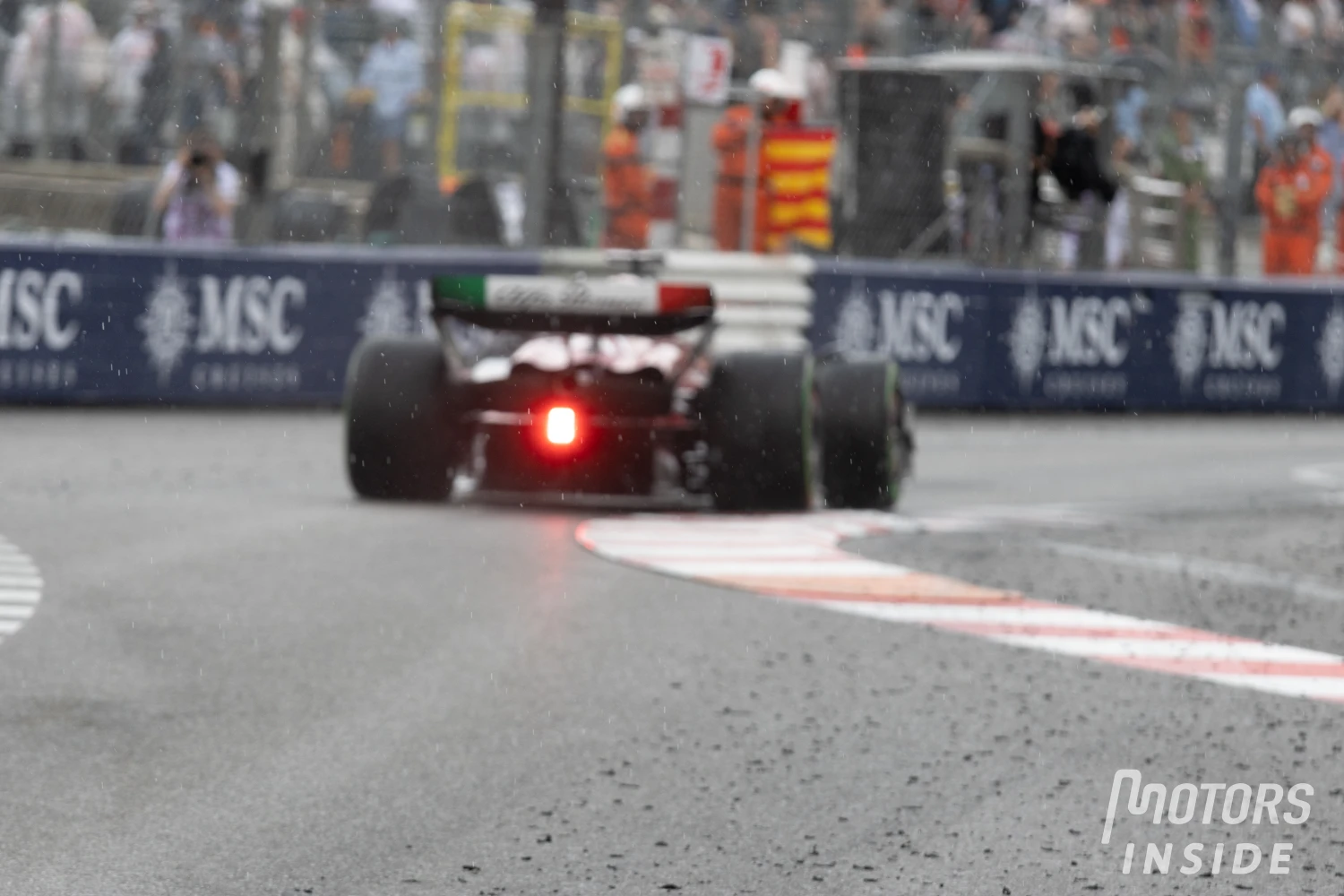 La F1 teste des solutions contre les projections d&rsquo;eau en course