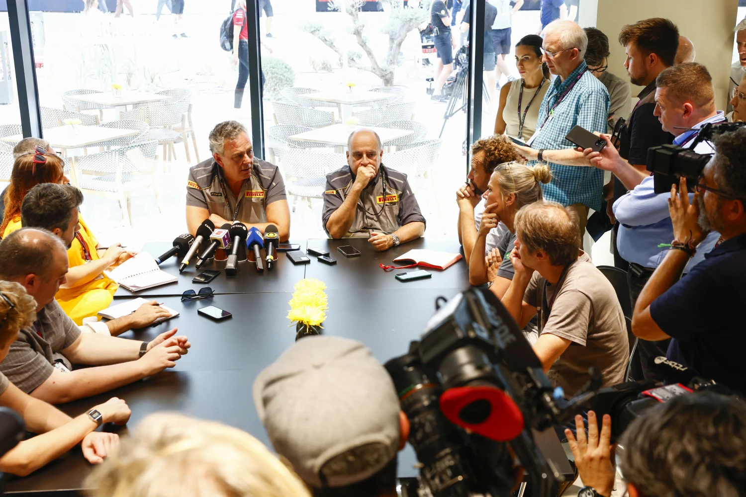 La FIA interdit aux équipes de faire plus de 18 tours par pneus en vue de la course