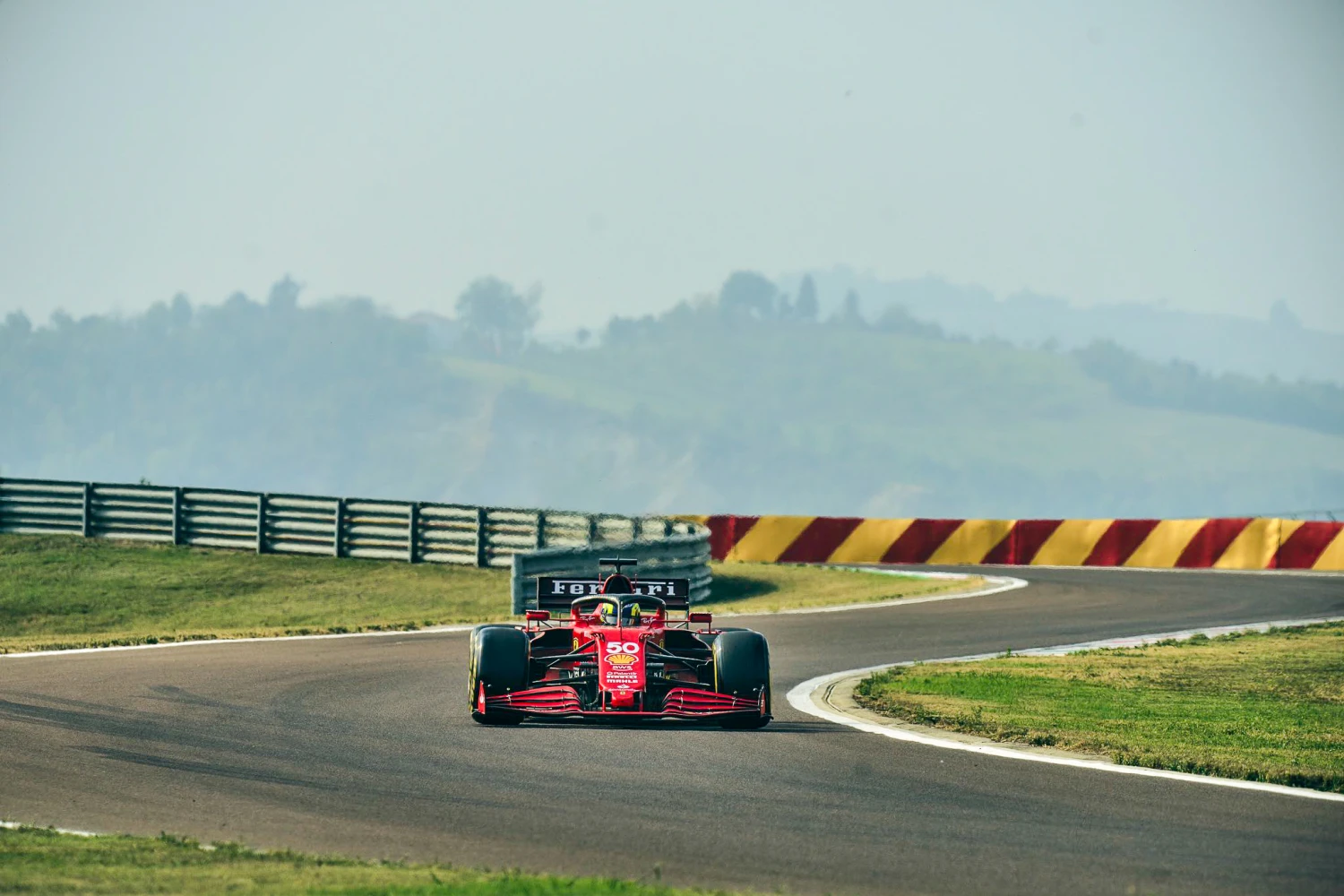 Ollie Bearman en roulage avec Ferrari à Fiorano, sa première en F1