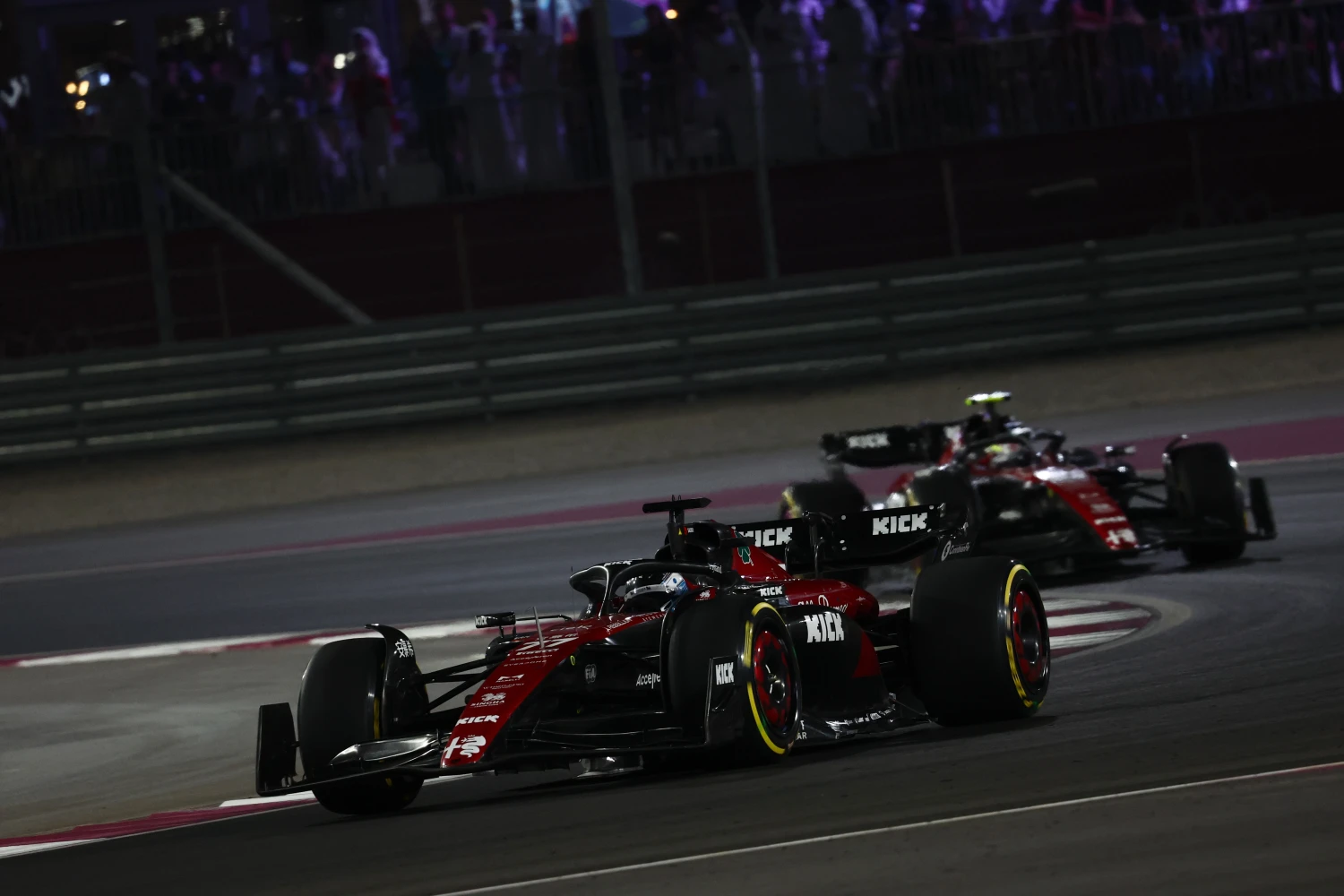 Alfa Romeo : un double Top 10 qui relance bien