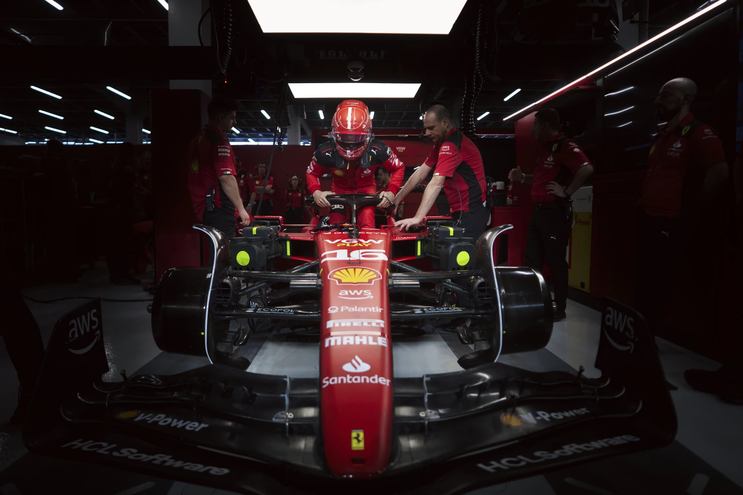 Ferrari a modifié sa sortie d&rsquo;échappement avant la séance d&rsquo;essais libres