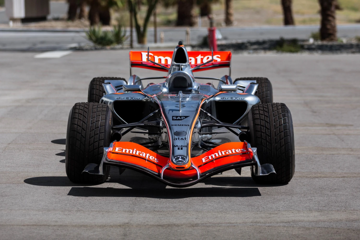 La McLaren MP4/21 de 2006 a été vendue plus de 2 500 000 €