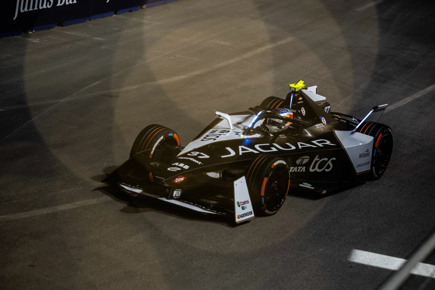 ePrix de Diriyah 2024 – Course 2 : Nick Cassidy s&rsquo;impose et s’empare de la tête du championnat