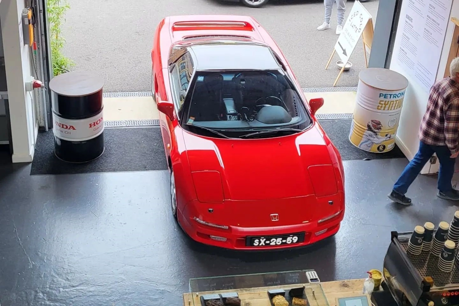 La Honda NSX rouge d&rsquo;Ayrton Senna est à mise à la vente pour 500 000 £