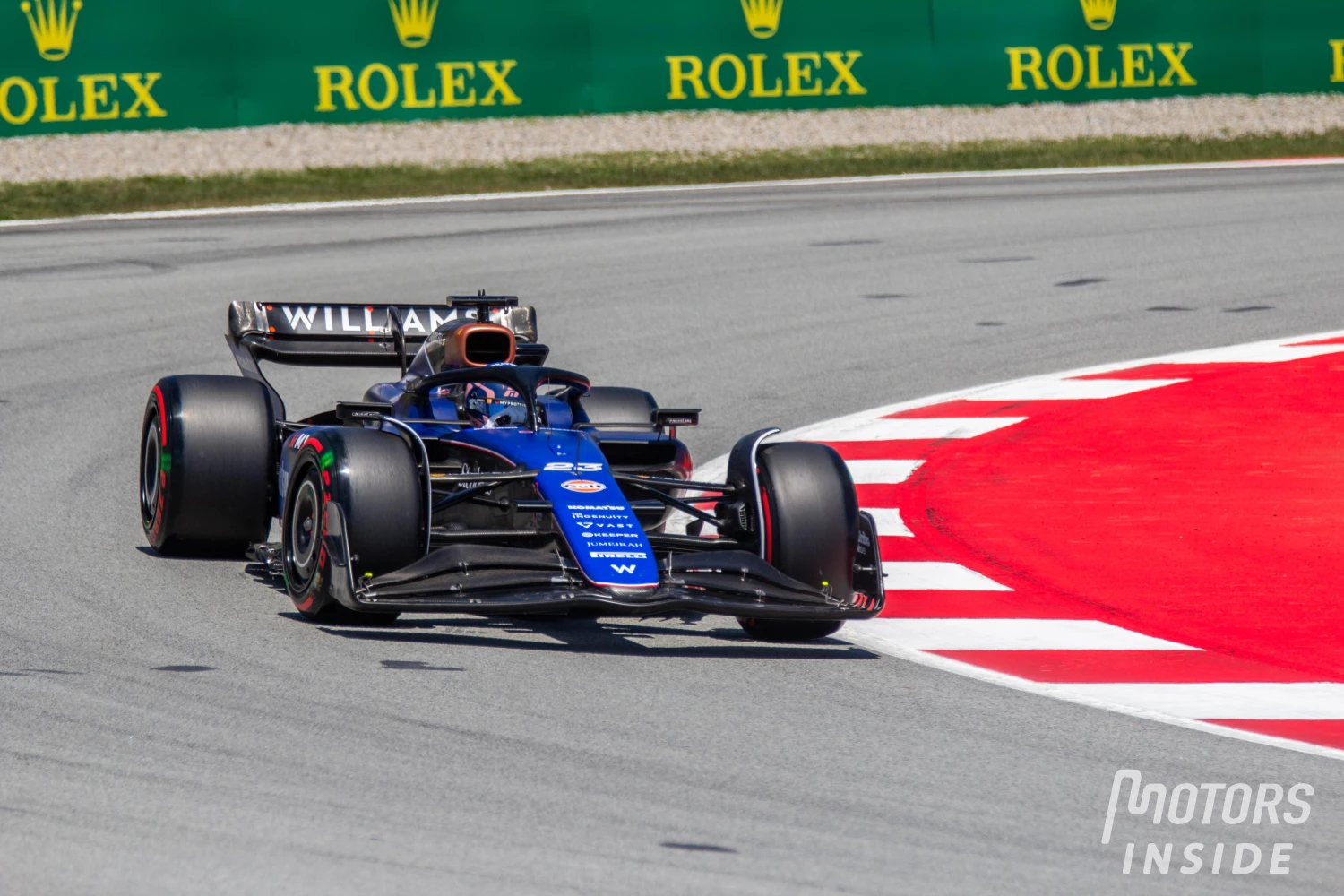 Alex Albon partira depuis la voie des stands au Grand Prix d&rsquo;Espagne
