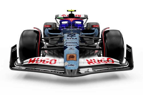 Les photos de la livrée de la Racing Bulls en jean