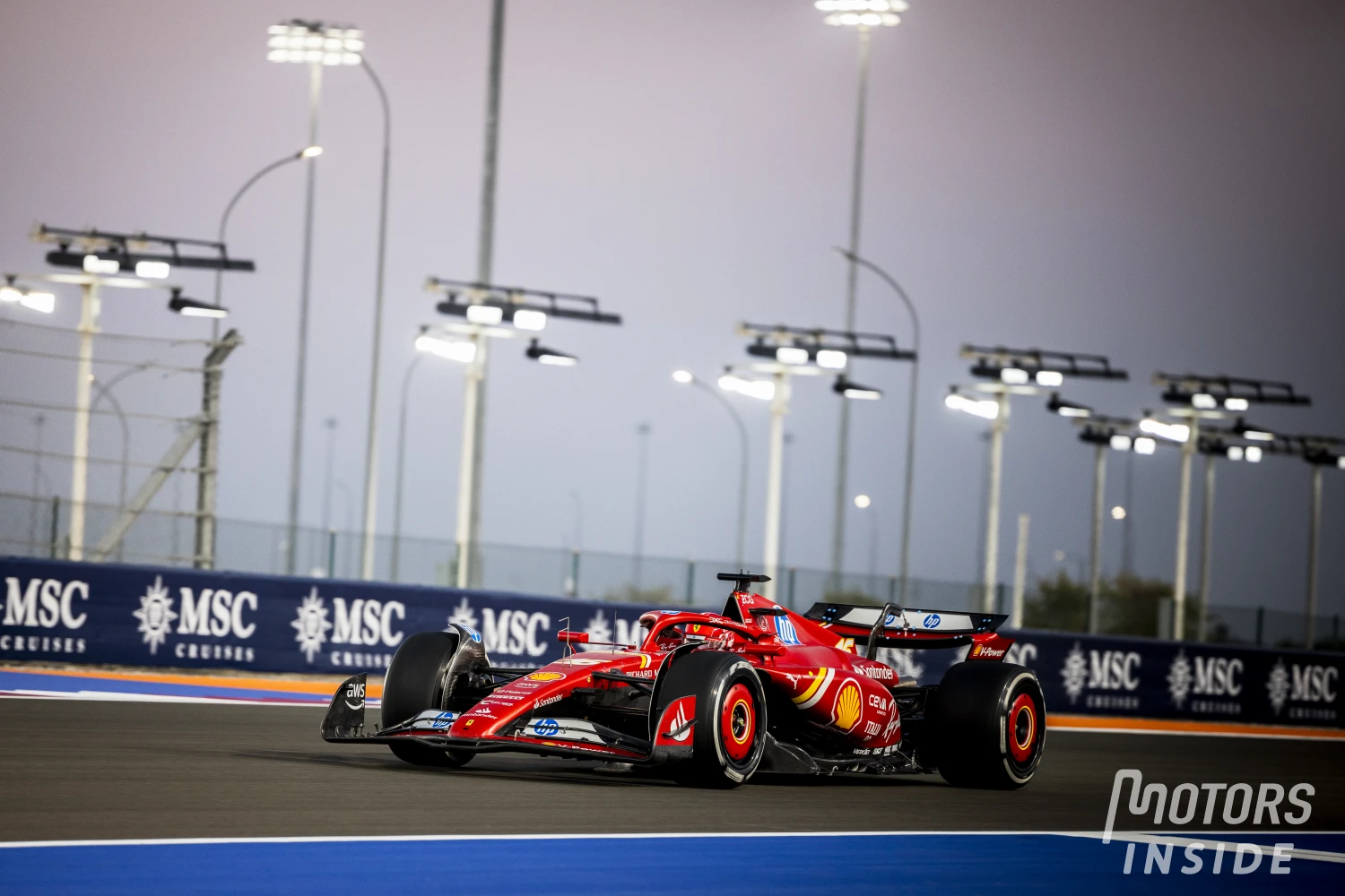 Grand Prix du Qatar : Max Verstappen vainqueur d&rsquo;une course chaotique