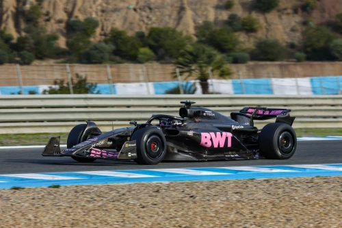 Les photos des essais Pirelli avec Alpine et McLaren à Jerez