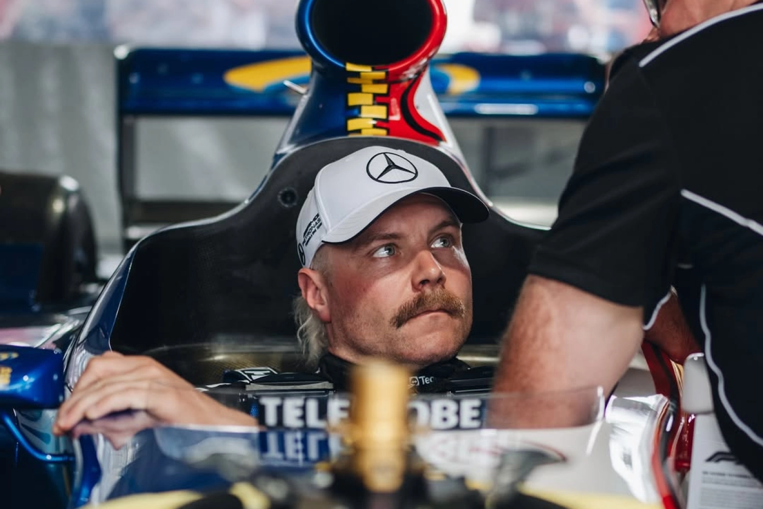 Valtteri Bottas replonge dans l&rsquo;histoire en prenant le volant de la BAR Honda 1999 à Melbourne