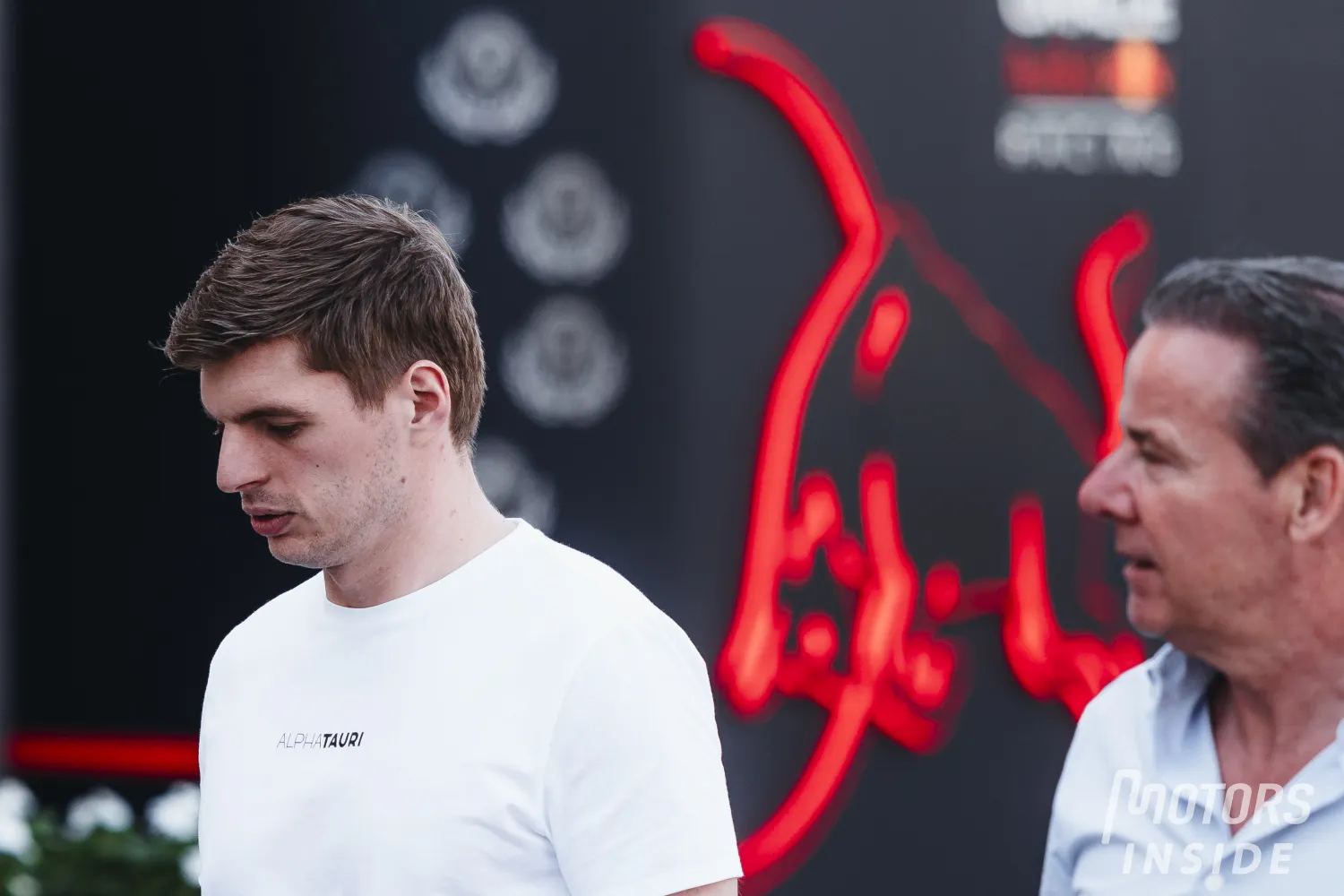 Verstappen s&rsquo;inquiète de la dégradation des pneus à Bahreïn