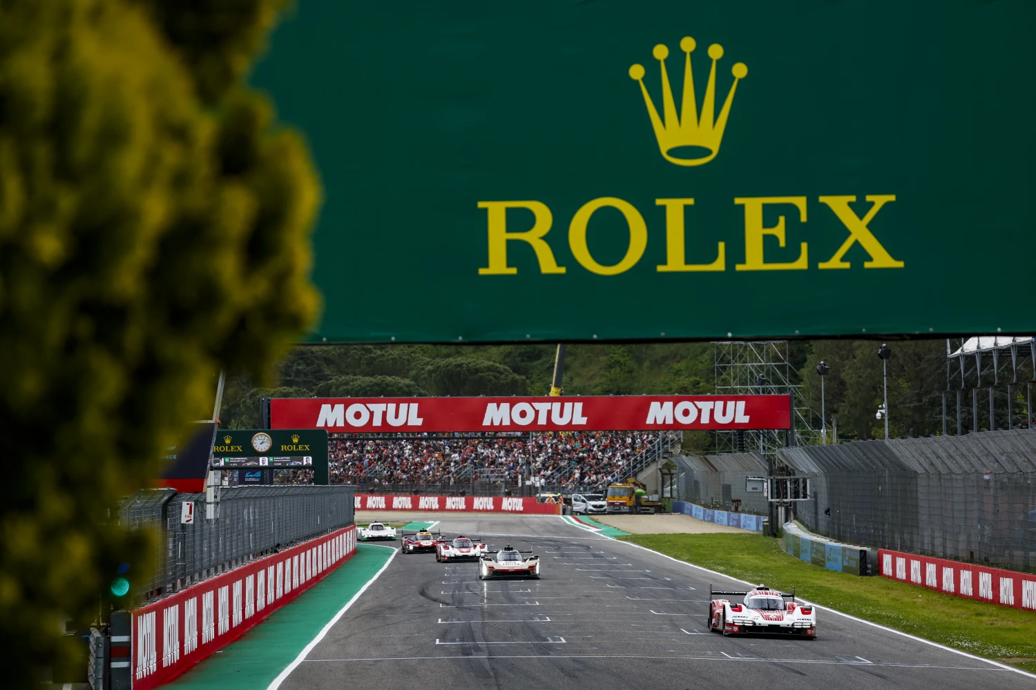 6 Heures d&rsquo;Imola – H+4 : Porsche a provisoirement pris les commandes