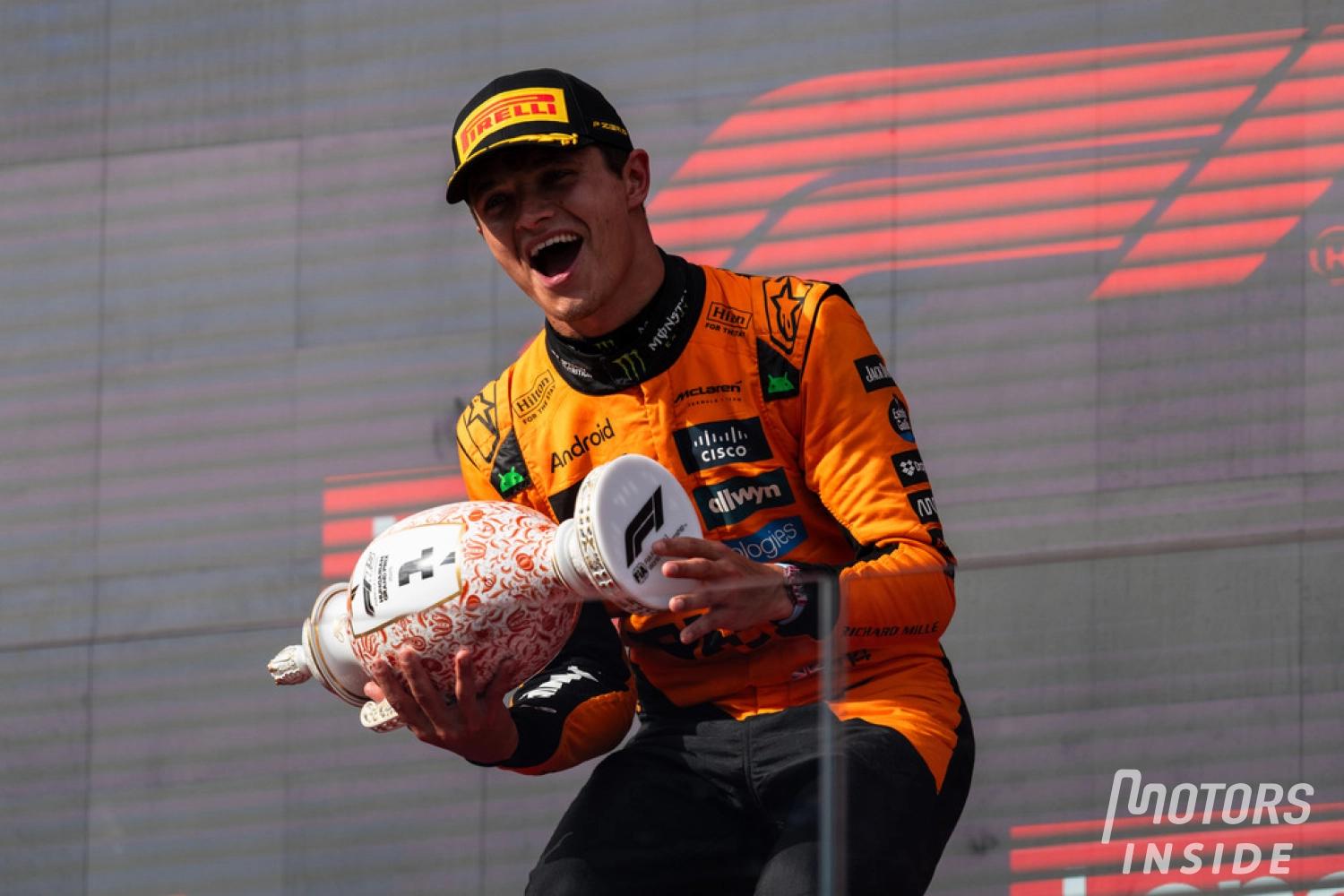 Norris savoure sa victoire stratégique : « J&rsquo;ai réussi à m&rsquo;accrocher jusqu&rsquo;au bout »