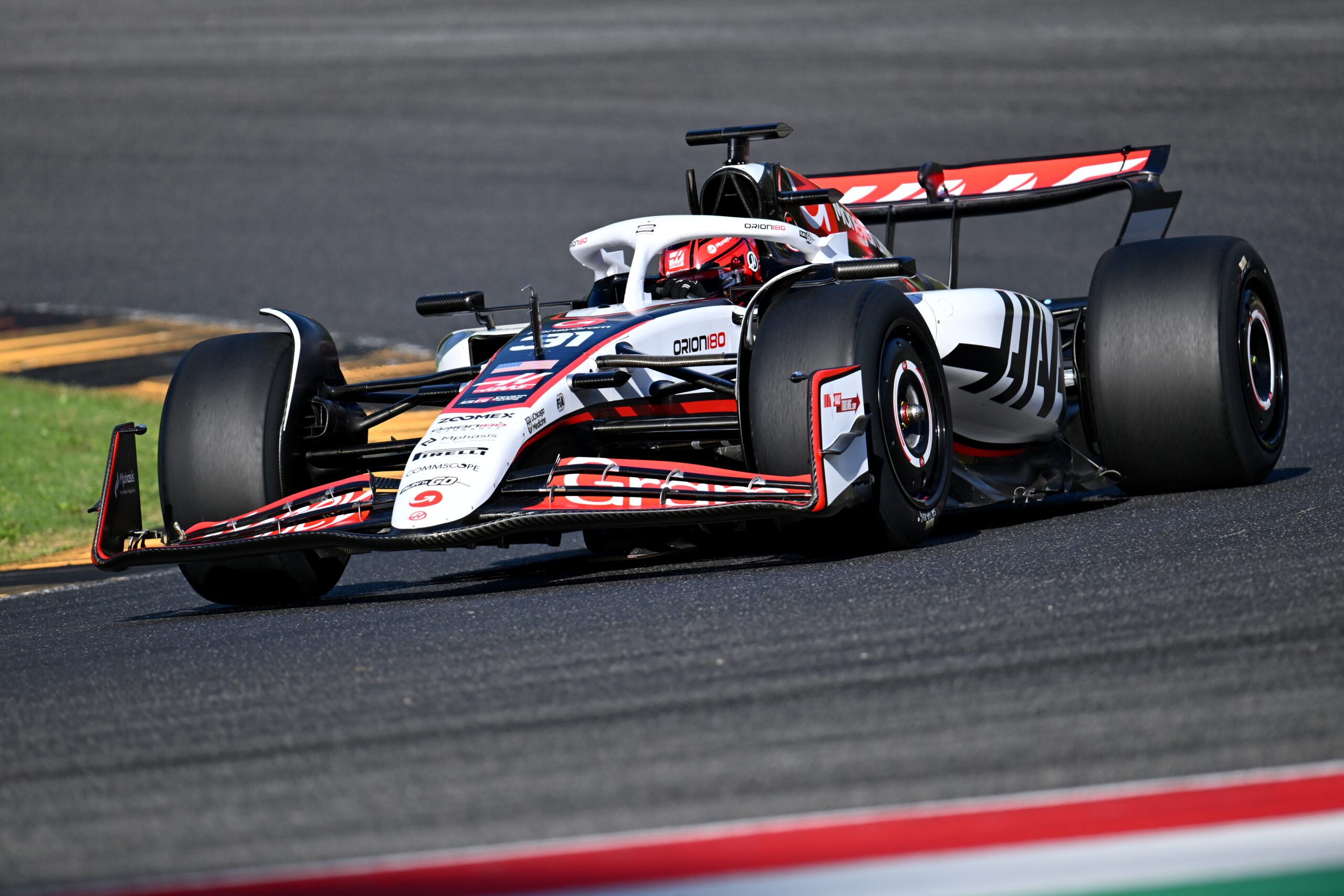 La pluie gâche les essais Pirelli à Mugello