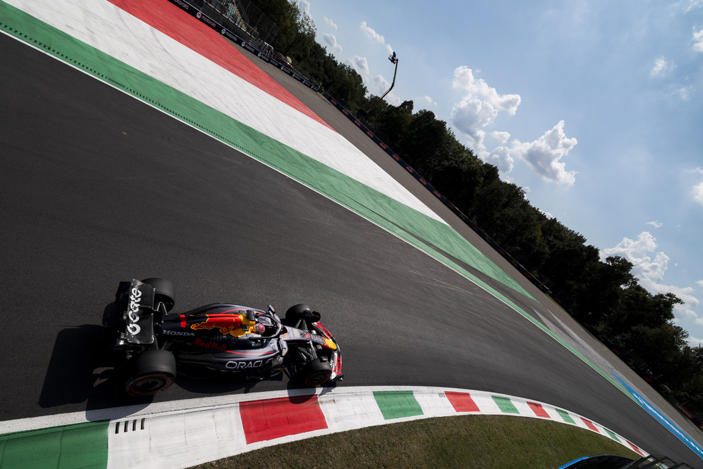 Grand Prix d&rsquo;Italie – Qualifications : Max Verstappen part en pole à Monza, devant les deux McLaren