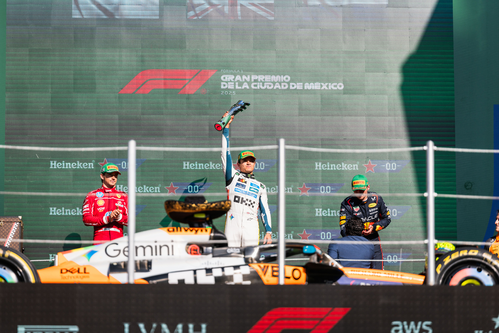 Norris passe devant Piastri et Ferrari devant Mercedes : les changements aux classements après le Grand Prix du Mexique