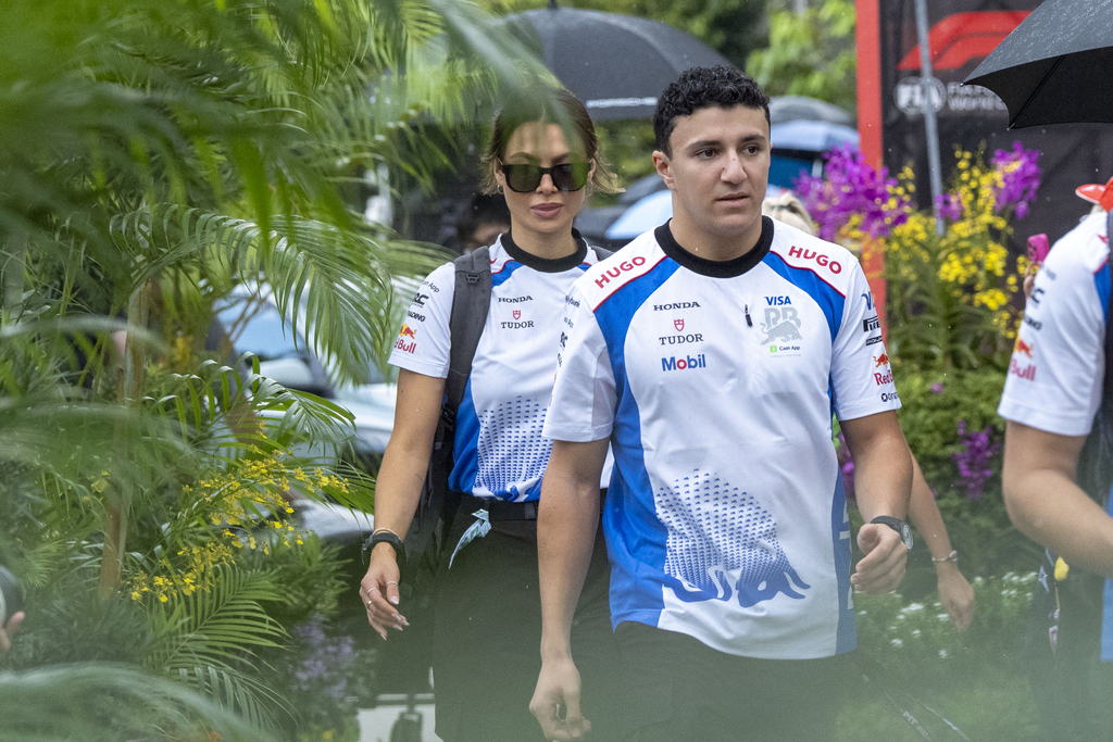 Isack Hadjar vise Red Bull : « Ce serait effrayant d’être le numéro 2 de Max, mais allons-y »